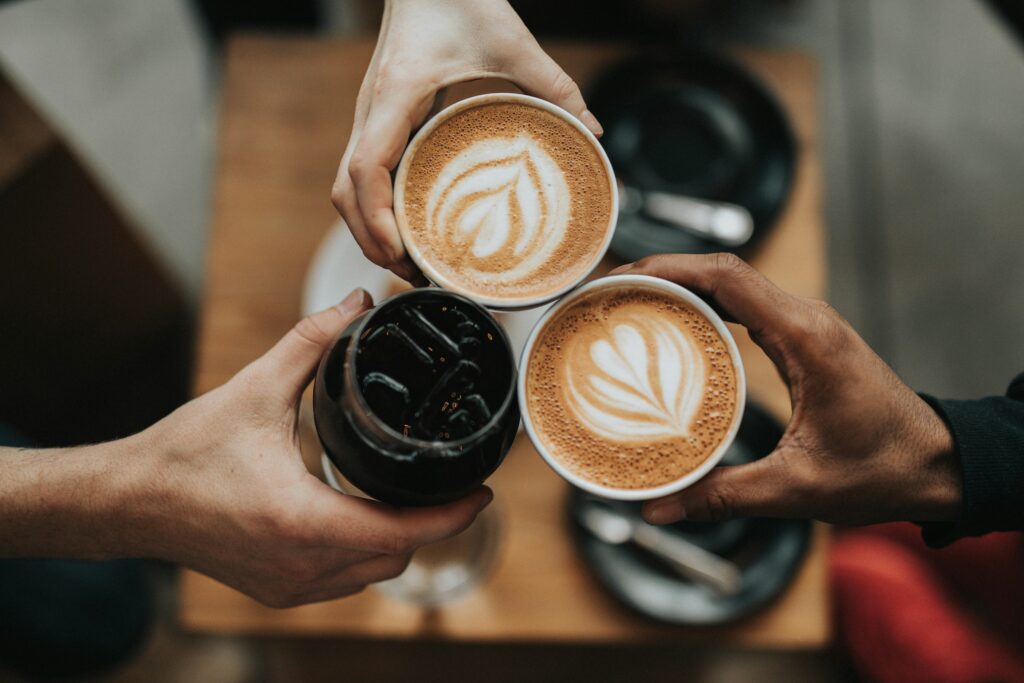 Photo de Nathan Dumlao, représentant des cafés